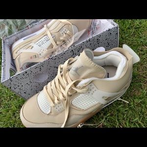 Jordan retro 4 off-white “Sail”